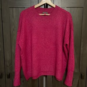 Vince Camuto pink sweater - size small
